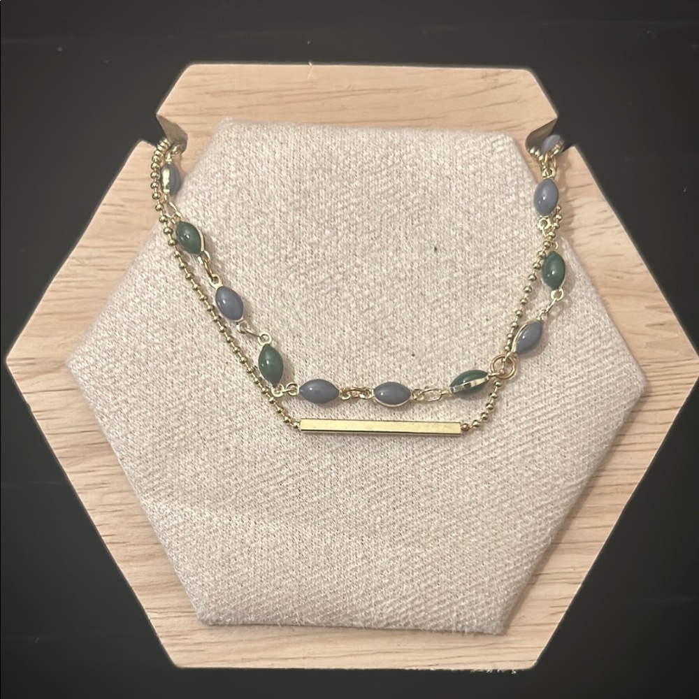 Gold and Green‎ bracelet